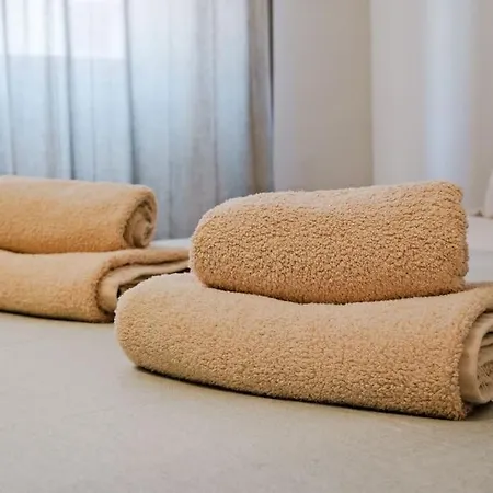 Lovely Studio, Fully Equipped & Near Subway N7