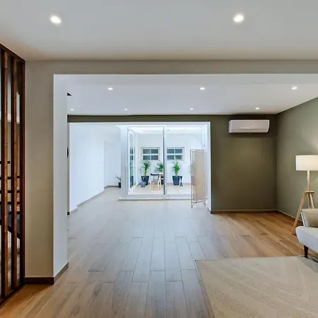 Lovely Studio, Fully Equipped & Near Subway N7 Διαμέρισμα